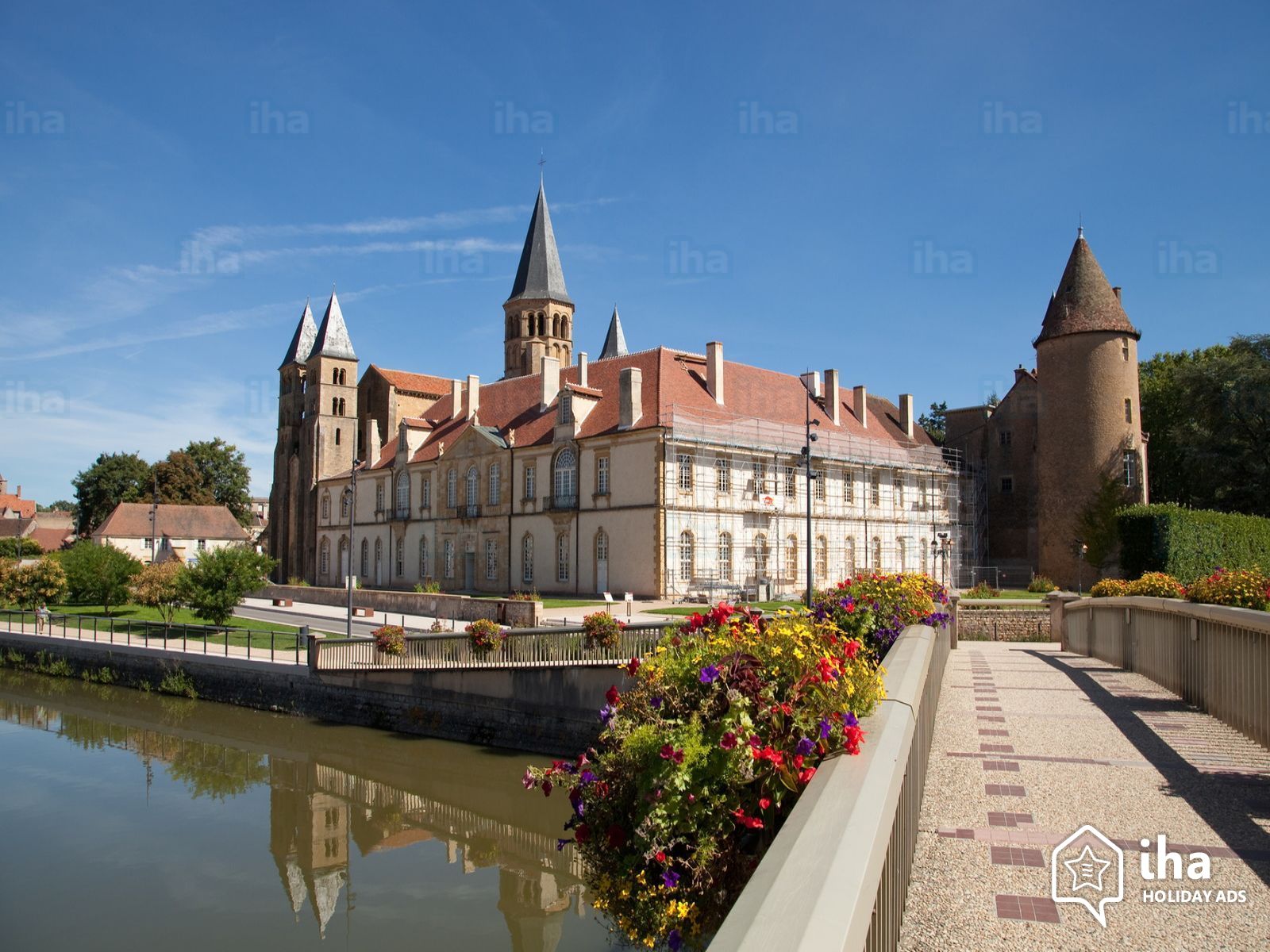 10_Paray-le-monial-Basilique