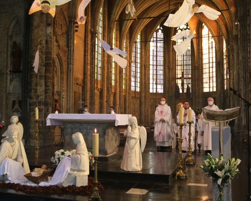 2101_Messe église Notre Dame 15