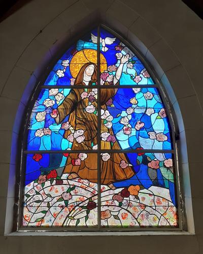 vitraux Ste Thérèse 4