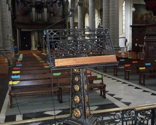 St-Pierre-Douai-ambon