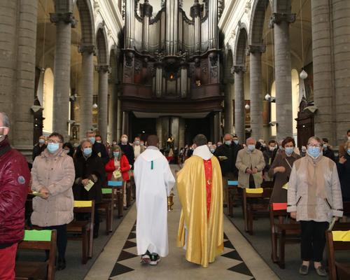 2104_Messe de Pâques 58