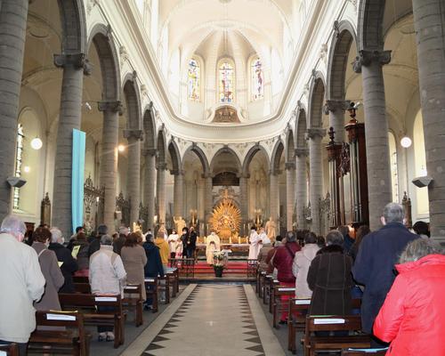 2104_Messe de Pâques 60