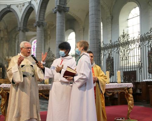 2104_Messe de Pâques 92
