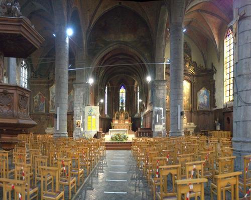 Collegiale interieur pano c 2020