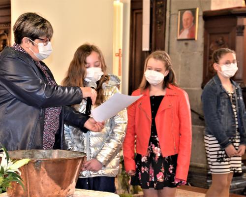 2021-04-24 premières communions à Landrecies 2 13