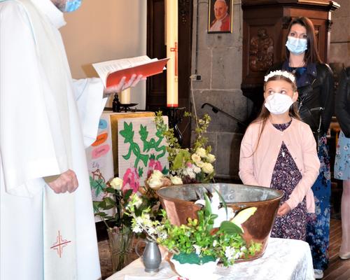 2021-04-24 premières communions à Landrecies 2 21