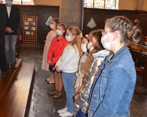 2021-04-24 premières communions à Landrecies 2 28