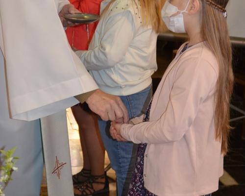2021-04-24 premières communions à Landrecies 2 35