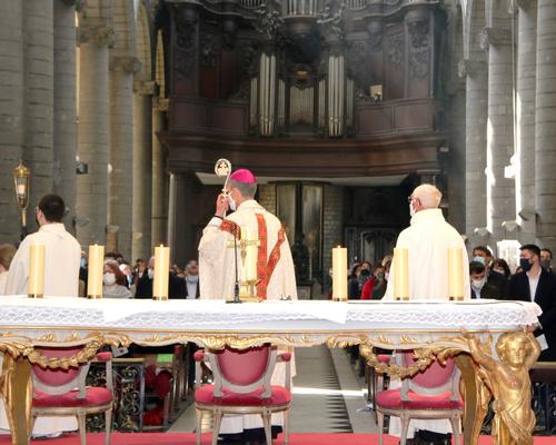 2104_Ordinations au diaconat permanent 44
