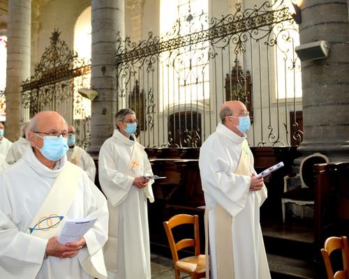 2104_Ordinations au diaconat permanent 56