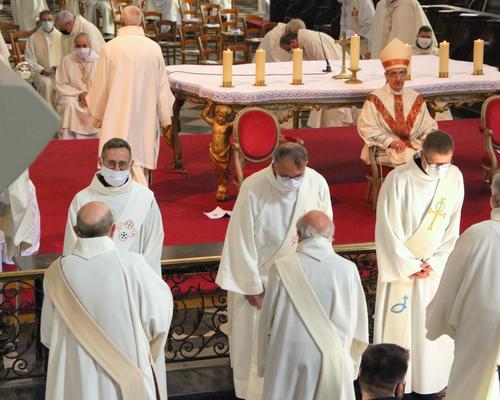 2104_Ordinations au diaconat permanent 91