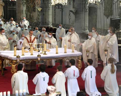 2104_Ordinations au diaconat permanent 113