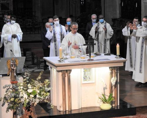 Messe Anc Comb Cath 2021 05 08 (6a)