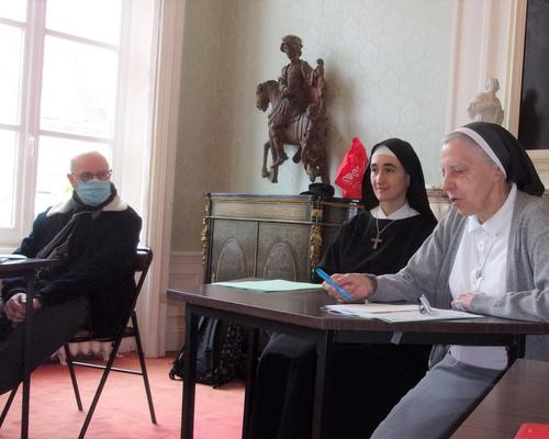 Rencontre Vie consacree Mgr Dollmann 2021 05 22 (7
