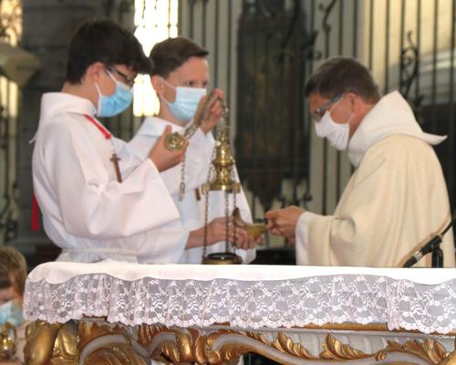 2105_Messe de la Ste Trinité 43