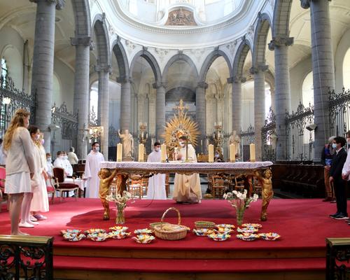 2105_Messe de la Ste Trinité 56