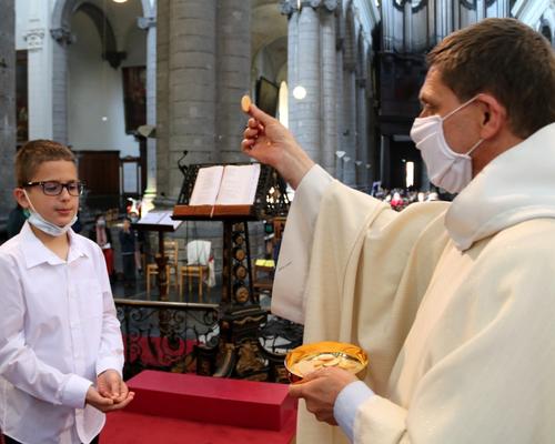 2105_Messe de la Ste Trinité 65