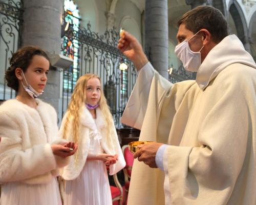 2105_Messe de la Ste Trinité 67