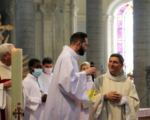 2105_Messe de la Ste Trinité 74