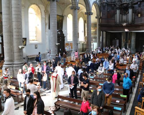 2105_Messe de la Ste Trinité 82