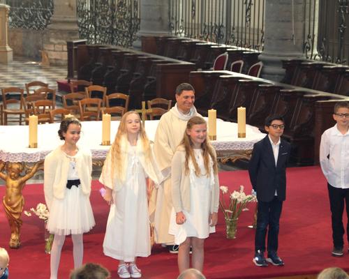 2105_Messe de la Ste Trinité 83