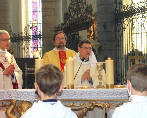 2106_Messe du St Sacrement 63