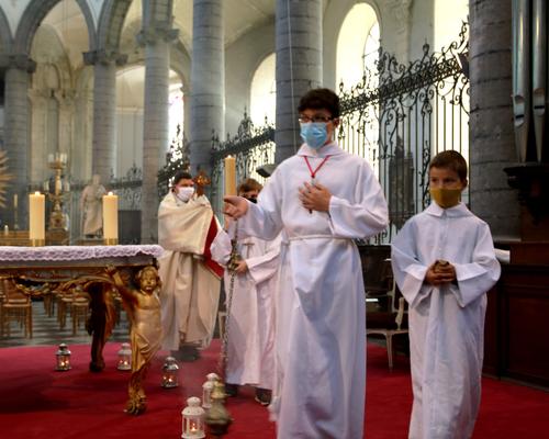 2106_Messe du St Sacrement 71