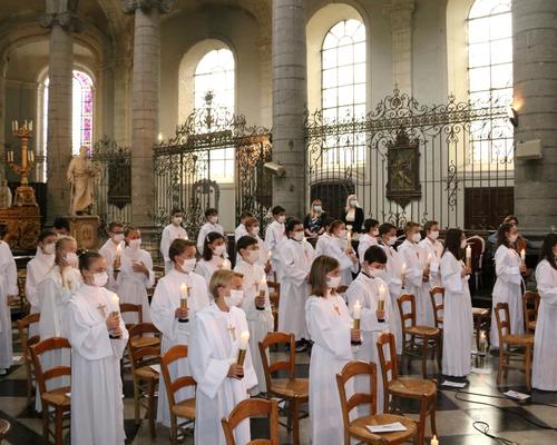 2106_Professions de Foi (St Jean GR1) 95
