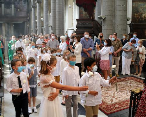 2106_1ères  communions (St Jean GR1) 11