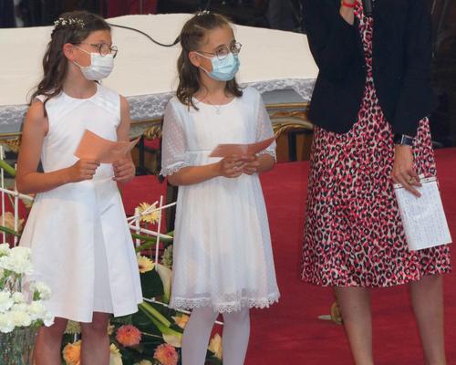 2106_1ères  communions (St Jean GR1) 49