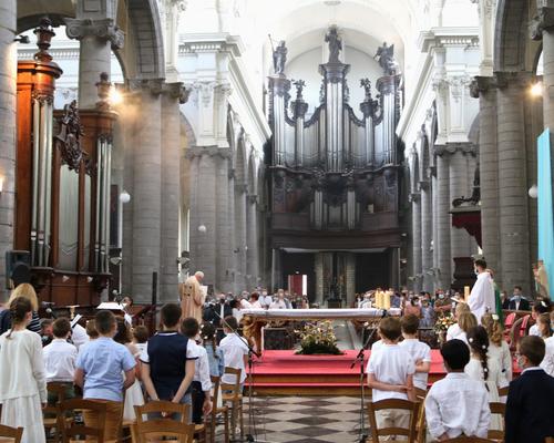 2106_1ères  communions (St Jean GR1) 64