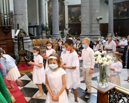 2106_1ères  communions (St Jean GR1) 91