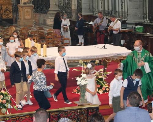 2106_1ères  communions (St Jean GR1) 117