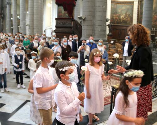 2106_1ères communions (St Jean GR2) 14