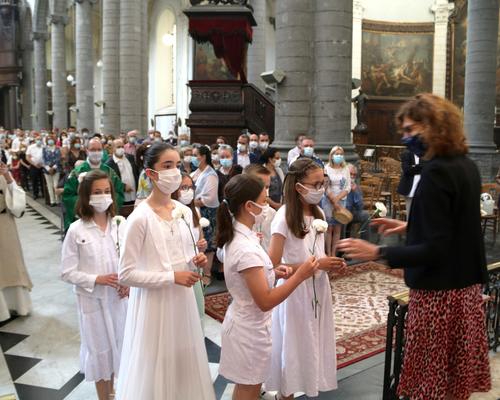 2106_1ères communions (St Jean GR2) 18