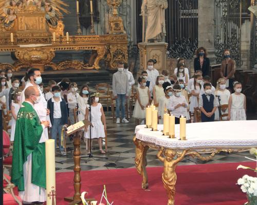 2106_1ères communions (St Jean GR2) 78