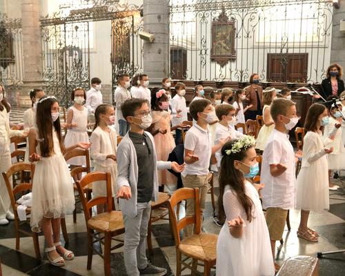 2106_1ères communions (St Jean GR2) 104