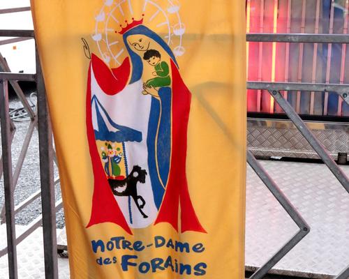 2107_Messe des forains 40