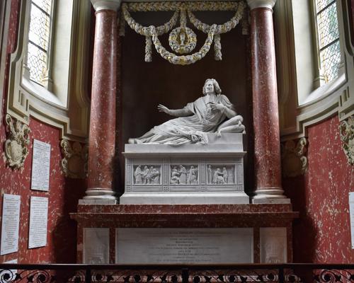 Mgr_Fenelon_monument_funeraire_(1)