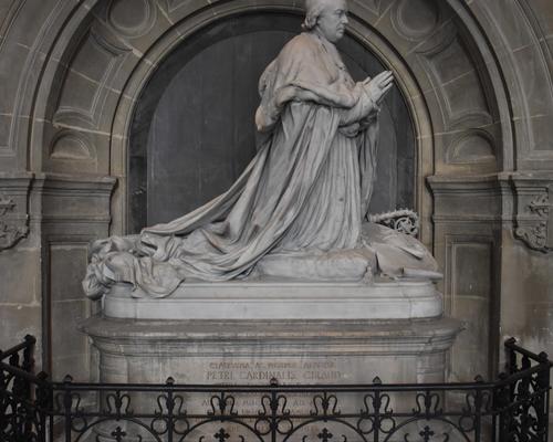Mgr_Giraud_monument_funeraire_(1)