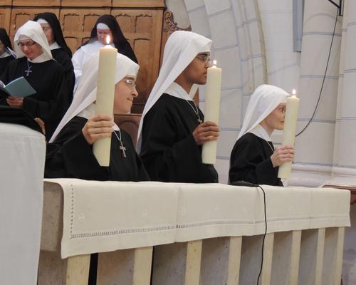 2021.08.06-célébration-vœux-Servantes-des-pauvres-
