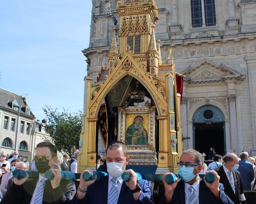 Procession Th D 2021 0815 (6)
