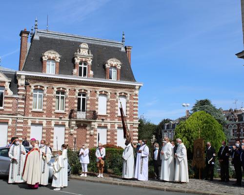Procession Th D 2021 0815 (50)