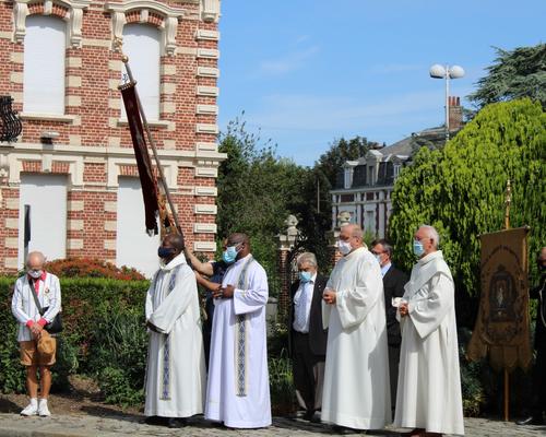 Procession Th D 2021 0815 (51)
