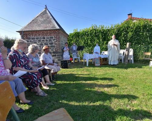 NDPerpetuelSecoursCartignies (65)