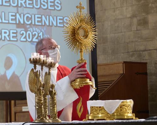 20210918-transfert-reliques-ursulines 6