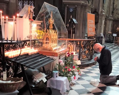Reliques Ste Thérèse  Cath 2021 09 21 (6)