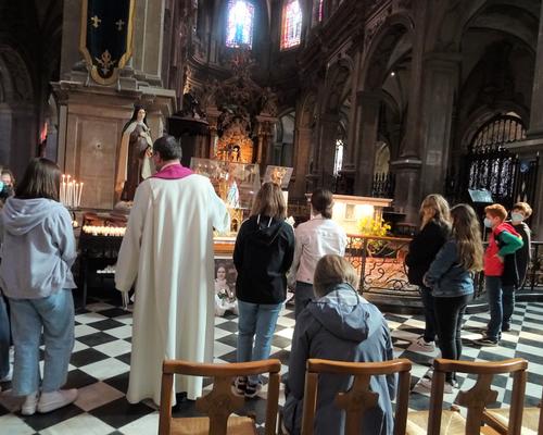 Reliques Ste Thérèse  Cath 2021 09 21 (14)