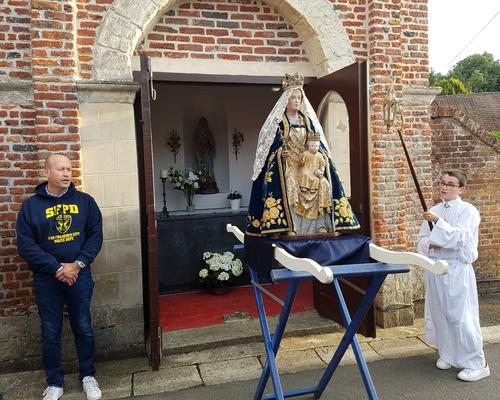 2109_Procession aux 3 chapelles 6