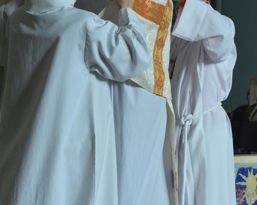 ordination diaconale Julien SAUVE 64